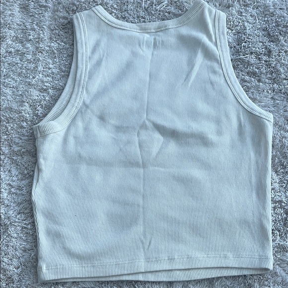 Hollister Cream Graphic Tank Top - Picture 4 of 6